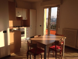 zoom immagine (Appartamento, 2 camere, zona Bellaria)