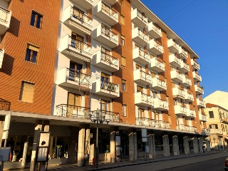 zoom immagine (Appartamento 105 mq, soggiorno, 2 camere, zona Cossato - Centro)