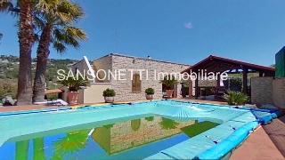 zoom immagine (Villa 230 mq, soggiorno, 4 camere, zona Selva di Fasano)