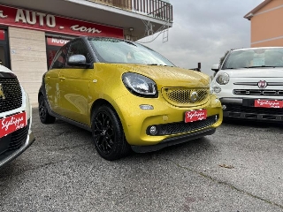 zoom immagine (SMART forfour 70 1.0 twinamic Passion)