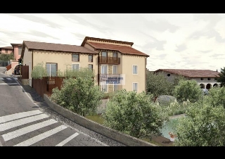 zoom immagine (Appartamento 101 mq, soggiorno, 2 camere, zona Polpenazze del Garda - Centro)