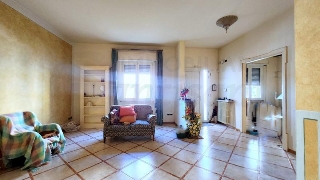 zoom immagine (Appartamento 205 mq, soggiorno, zona Figline Valdarno - Centro)