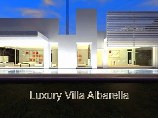 zoom immagine (Villa 300 mq, soggiorno, più di 3 camere, zona Albarella)