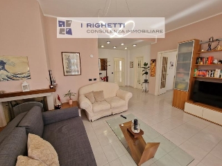zoom immagine (Appartamento 145 mq, soggiorno, 3 camere, zona Borgo Milano)